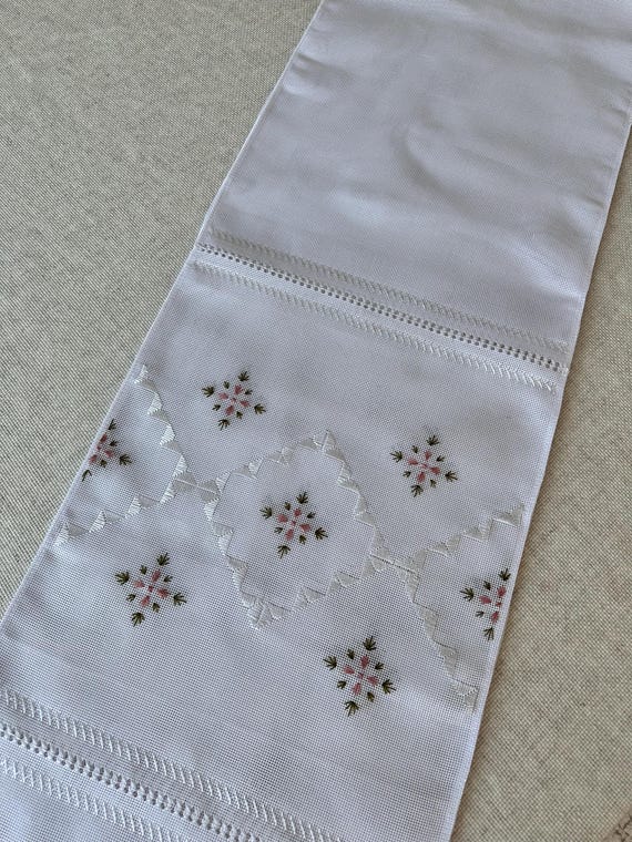 Ukrainian Embroidered Rushnyk Wedding Towel | Traditional Handmade Wedding Ceremony Towel | In Stock in USA | Вишитий Рушник