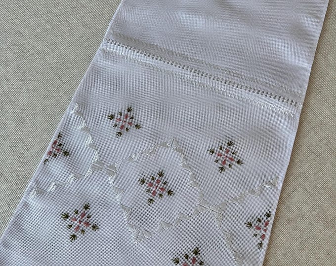 Ukrainian Embroidered Rushnyk Wedding Towel | Traditional Handmade Wedding Ceremony Towel | In Stock in USA | Вишитий Рушник