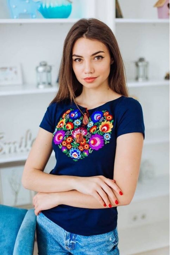 Embroidered T-shirt Vyshyvanka for women New vyshyvanka Ukrainian vyshyvanka Ukraine Embroidered clothing Embroidered blouse