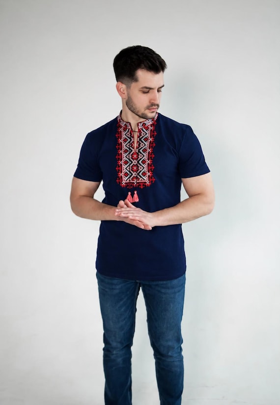 Men's Black Vyshyvanka T-Shirt | Red Ukrainian Embroidery
