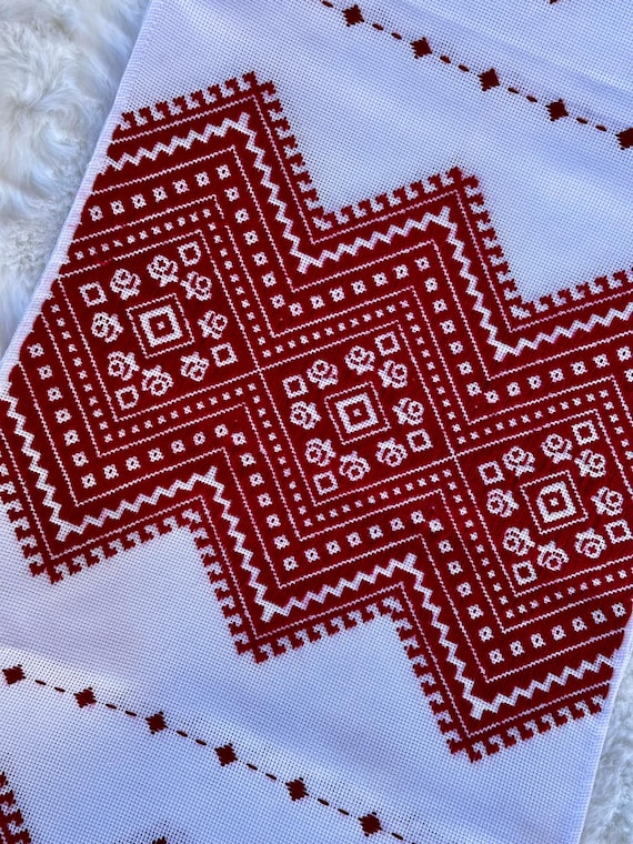Handmade Ukrainian Embroidered Wedding Rushnyk | Doves & Roses