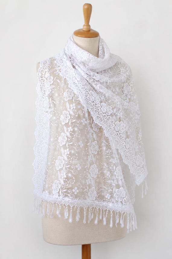 White Lace Church Scarf for Women, Wedding & Christening Head Covering, Floral Lace Shawl, Baptism Veil, Bridal Church Scarf