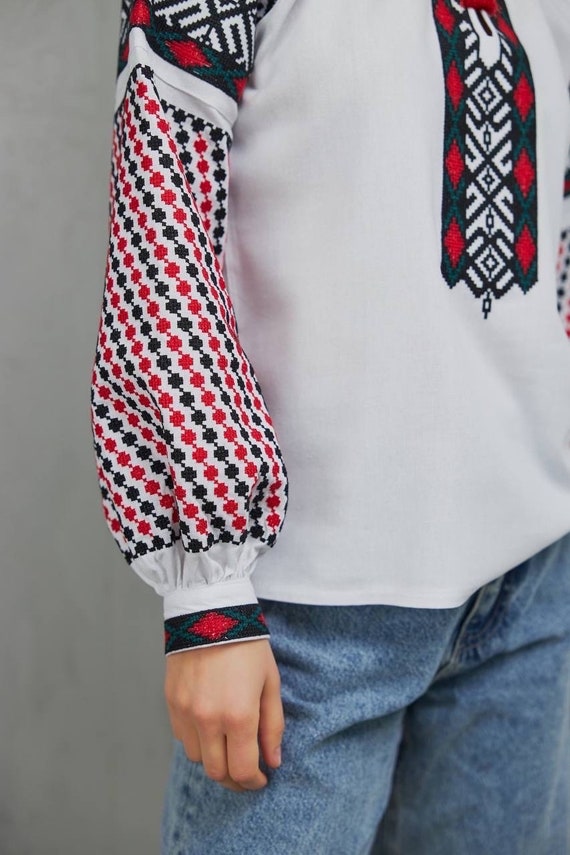 Ukrainian Embroidered Blouse for Women | Ethno Vintage Women's Vyshyvanka Shirt | Sorochka Vyshyta | Vyshyvanka Gift USA | Вишиванка (115)