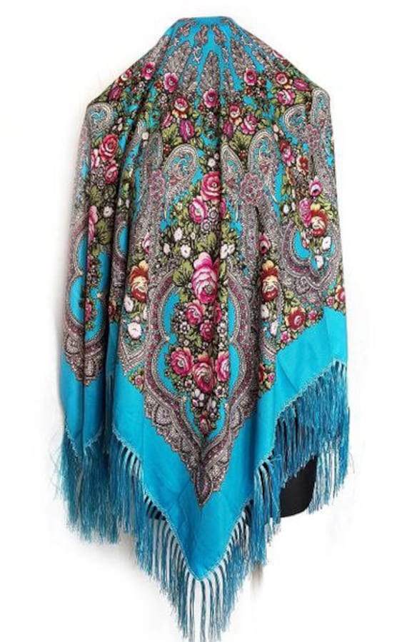 Ukrainian Hustka | Traditional Ukrainian Wool Shawl | Gift for Her, Wife, Mom | Wool Headscarf in Stock in USA | Українська Хустка (5)