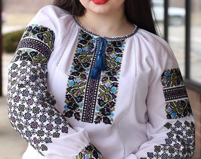 Ukrainian Embroidered Blouse for Women | Ethno Vintage Women's Vyshyvanka Shirt | Sorochka Vyshyta | Vyshyvanka Gift USA | Вишиванка (141)