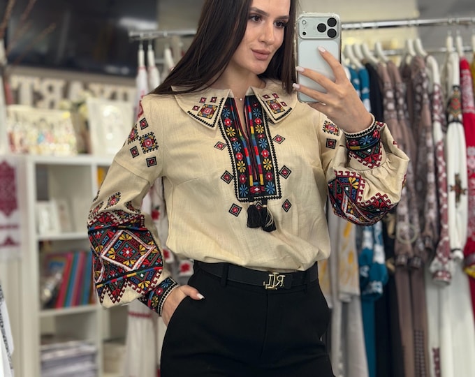 Embroidered Ukrainian Vyshyvanka Blouse | Ethno Boho Shirt