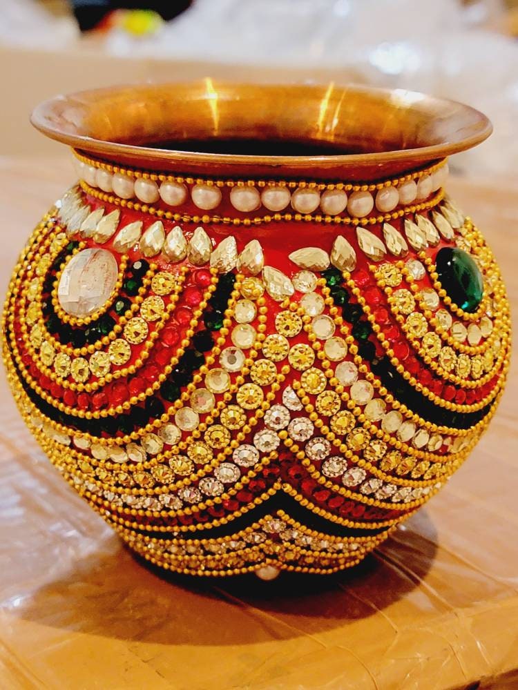 Floral Design Chowki Diwali Ganesh Chaturthi Housewarming Colors Team USA Hand Painted Heavily Decorated Stainless Steel Urn Kalash for Pooja Havan Temples 
