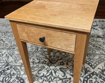 Cherry end/side table