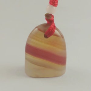A Piece of Agate Seal Oval Shape Chinese Seal Stamp Keychain Necklace Pendant Chop Custom Chinese Name Carving Hanko E815