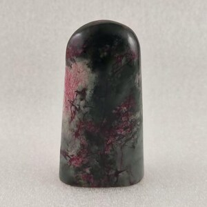 A Piece of Chinese Seal Custom Gift Handmade Jade Stone Stamp by Chisel Carve Janpanese Kanji Name Chop for Calligraphy Painting E165