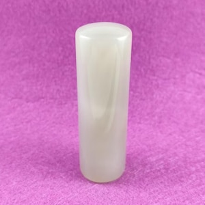 1 Piece of Chinese Seal Agate Custom Birthday Gift Handmade Stone Stamp by Chisel Carve Name Chop for Calligraphy Painting E208