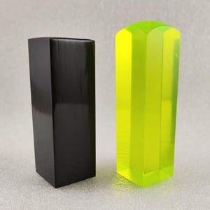 2 Pieces of Plastic Chinese Seal Handmade Custom Stone Stamp Chisel Carving Carve Name Chop for Calligraphy Painting Kanji Hanko E182