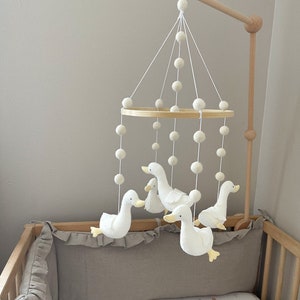 Geese felt mobile/Geese crib mobile/Geese in crib mobile/Felt geese mobile/Geese toy mobile/Geese in baby mobile/Geese for nursery