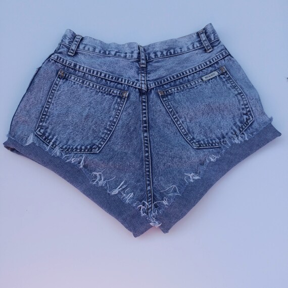 acid wash jean shorts
