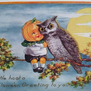Ancienne carte postale d'Halloween Whitney grosse tête gobelin garçon hibou lune ancienne inutilisée cadeau unique