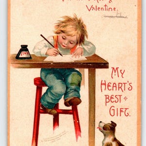 Carte postale de la Saint-Valentin Ellen Clapsaddle Boy At Desk Dog Watches série 831 en relief