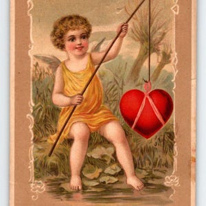 Carte postale Saint-Valentin chérubin ange pêchant un coeur dans un étang vintage 1913 cadeau unique antique