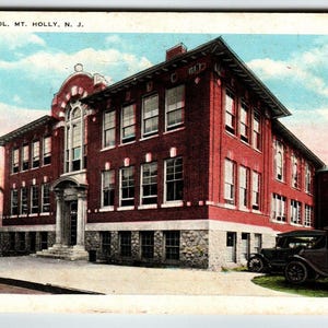Carte postale Mount Holly New Jersey High School Old Cars NJ vintage Tichnor Building Cadeau Unique