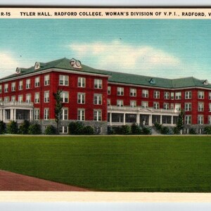 Tyler Hall Radford College Women's Div Radford Virginia Carte postale en lin, cadeau unique