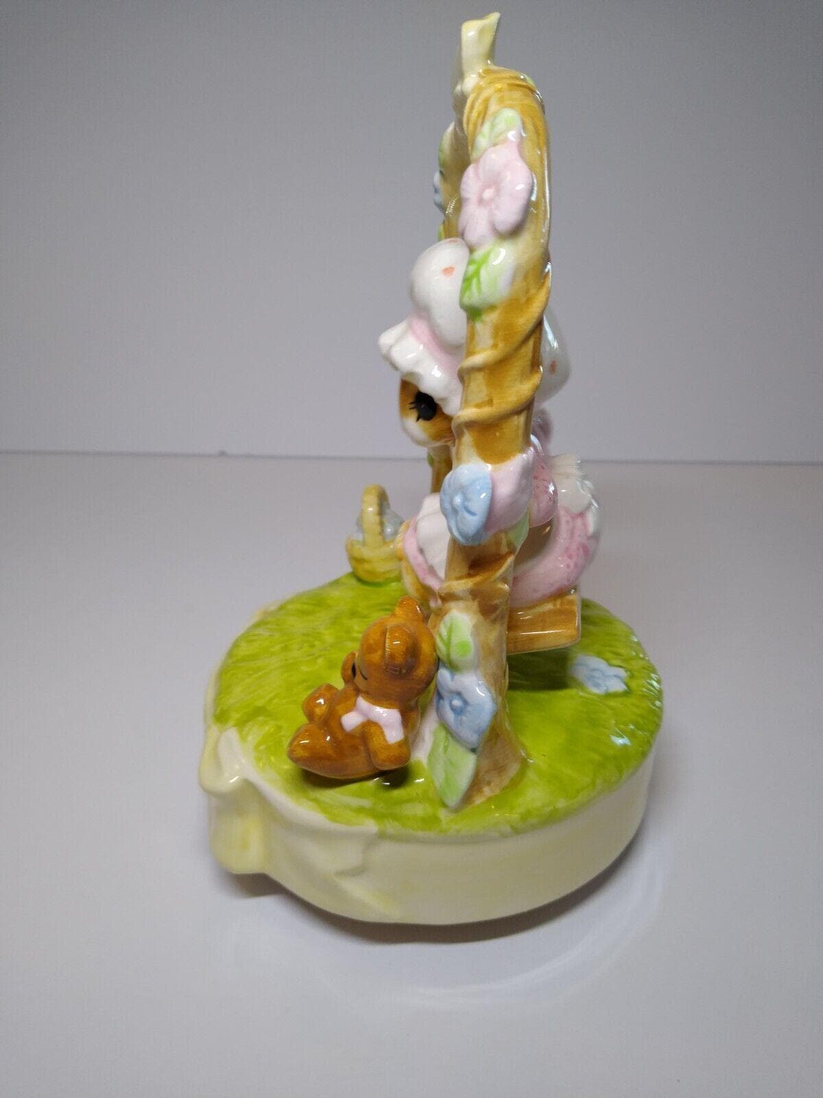 サマースイング プリシラ・ヒルマン リルマウス 磁器製オルゴール