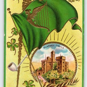Carte postale de la Saint-Patrick des années 1910, château de Blarney, Irlande, drapeau irlandais, harpe en relief