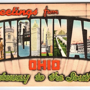 Salutations de Cincinnati, Ohio, texte vert grande lettre pour carte postale des années 40, lin