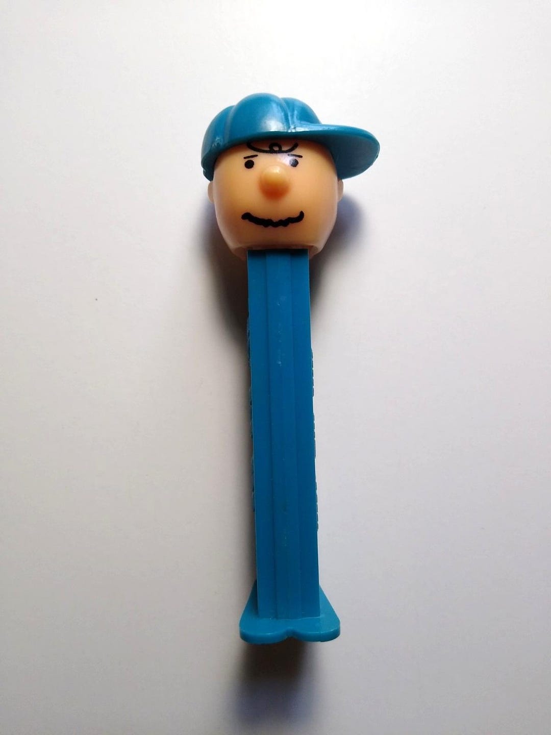 Charlie Brown Pez Dispenser Blue Sideways Hat Cap Slovenia Peanuts