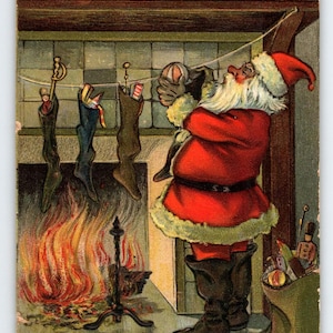 Vintage 1915 Weihnachtspostkarte Weihnachtsmann am Kamin Füllung Strümpfe Deutschland