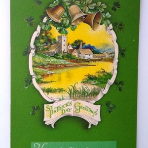 Carte postale de la Saint-Patrick Wolf Lake Bells Castle Church Shamrock Greetings 453 Cadeau unique