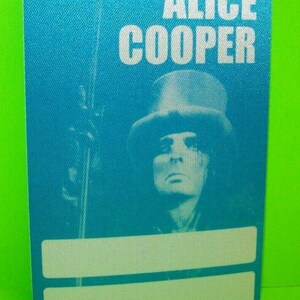 Alice Cooper Back Stage Pass VIP Original 1997 Tour Heavy Metal Top Hat Blue Music Gift Unique Gift