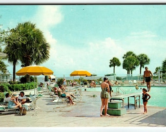 Vintage Chrome Postcard Relaxing Pool Beach Club Sea Island Georgia Resort Swim