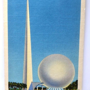 New York Worlds Fair Postcard Trylon & Perisphere Linen Vintage 1939 Curt Teich