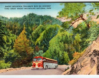 Great Smokey Mountains National Park Old Bus North Carolina Postcard NC Unused Unique Gift