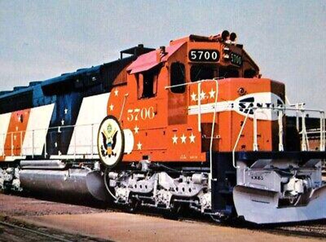 Railroad Postcard Train Locomotive Santa Fe 5700 Red White Blue ...