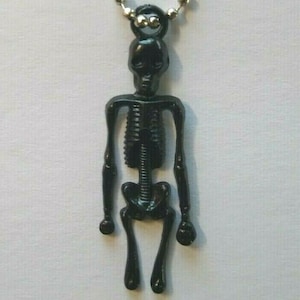 Vintage Halloween Plastic Skeleton Keychain Gothic Cool Dead Spooky Gift Black Unique Gift