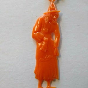 Halloween Plastic Witch Keychain Goth Spooky Gift Orange Creepy Cool Orange Unique Gift