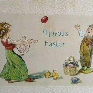 Carte postale de Pâques vintage enfants jetant des oeufs Original bébé poussins large bordure