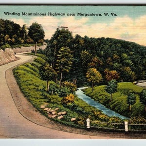 Carte postale sinueux Mountain Highway Morgantown Virginie-Occidentale Vieille voiture Linge de maison 1951