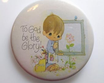 To God Be The Glory Precious Moments Pin Badge Button Pinback Vintage 2" Child