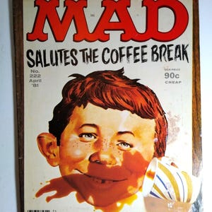MAD マガジン 1981 年 4 月号 Dressed To Kill That's Incredible Coffee Break TV No 222