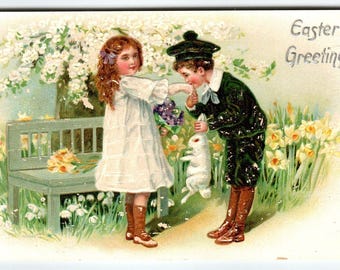 Easter Postcard Children White Rabbit Flower Garden Kissing Hand Tuck Series 700