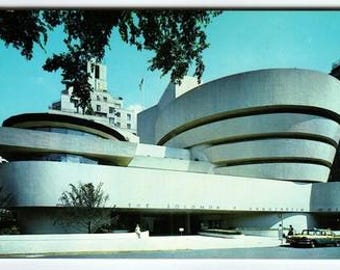 Vintage Photochrome Postcard Guggenheim Museum NYC Frank Lloyd Wright