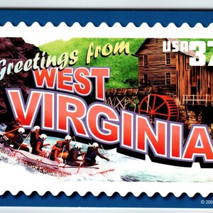 Salutations de Virginie-Occidentale grande lettre carte postale chromée USPS 2001 Rafting Mill Cadeau unique