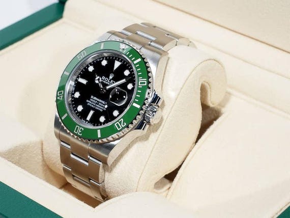 Rolex Submariner Date  Reference 126610LVUsed - image 3