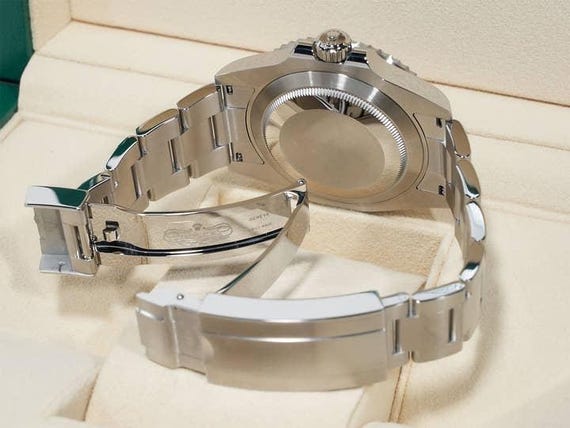 Rolex Submariner Date  Reference 126610LVUsed - image 7