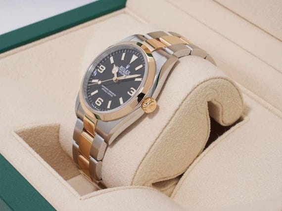 Rolex Explorer 36  Reference 124273Used - image 4