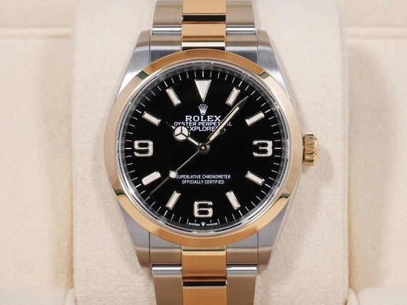 Rolex Explorer 36  Reference 124273Used - image 1