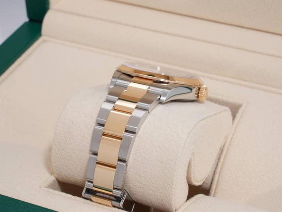 Rolex Explorer 36  Reference 124273Used - image 8