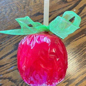 Candy Apple Surprise Ball