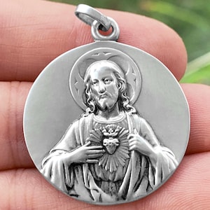 Medal of the Sacred Heart Sacred Heart of Jesus Religious Antique style, New product, Sterling Silver, Christian Jewel Spiritual Gift
